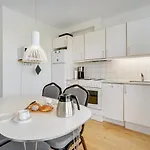 Apartment Antomine - 100m From The Sea In Western Jutland By Interhome